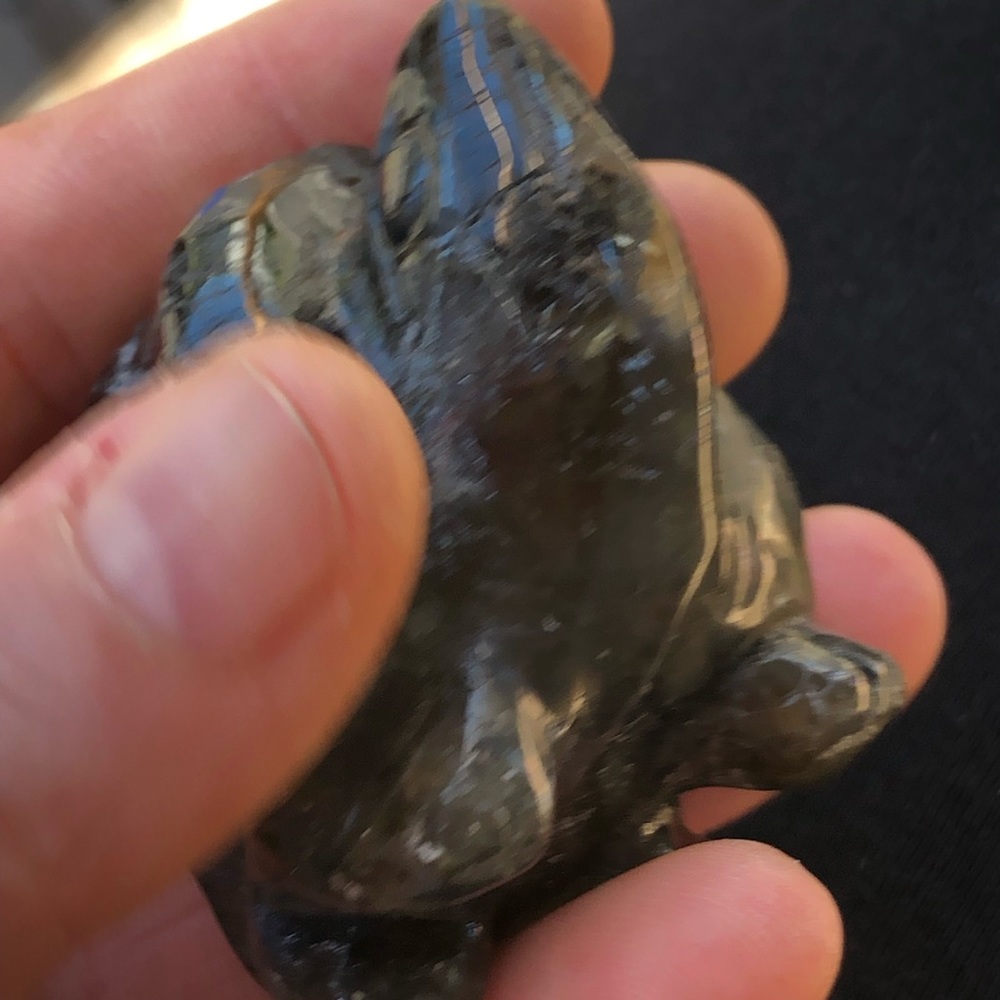 Labradorite Crystal Turtle - Picture 13 of 16